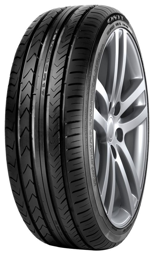 Шина Onyx NY-901 235/50 R18 101W XL