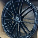 Диск Replica ST AU417 10x23 5x112 ET20.0 D66.4 Gloss Black