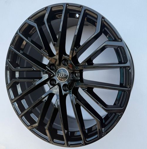 218136980_main Диск Zixi Audi FT625 9x20 5x112 ET30.0 D66.5 Gloss Black — изображение 1