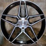 Диск Replica ST AH G440 8x18 5x114,3 ET35.0 D73.1 MBF